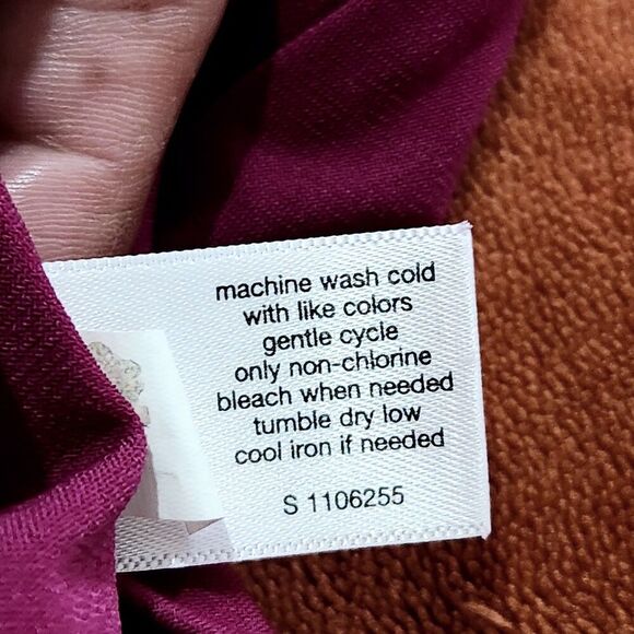 Lane Bryant Sleeveless Top Womens 22/24 Relaxed Elastic Waist Dark Fuchsia Color - Picture 7 of 8